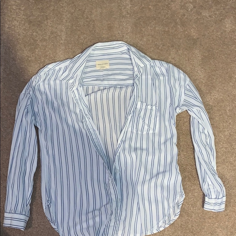 American eagle button up